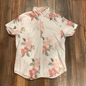 Denim & Flower Men's In-Side-Out Floral Print Short Sleeve Button Front Shirt
